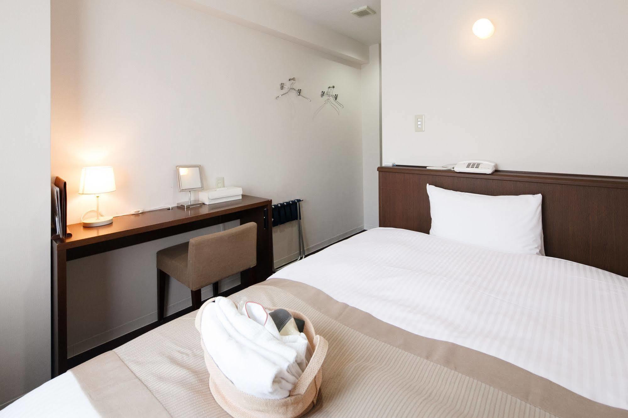 City Hotel Lonestar Токио Экстерьер фото
