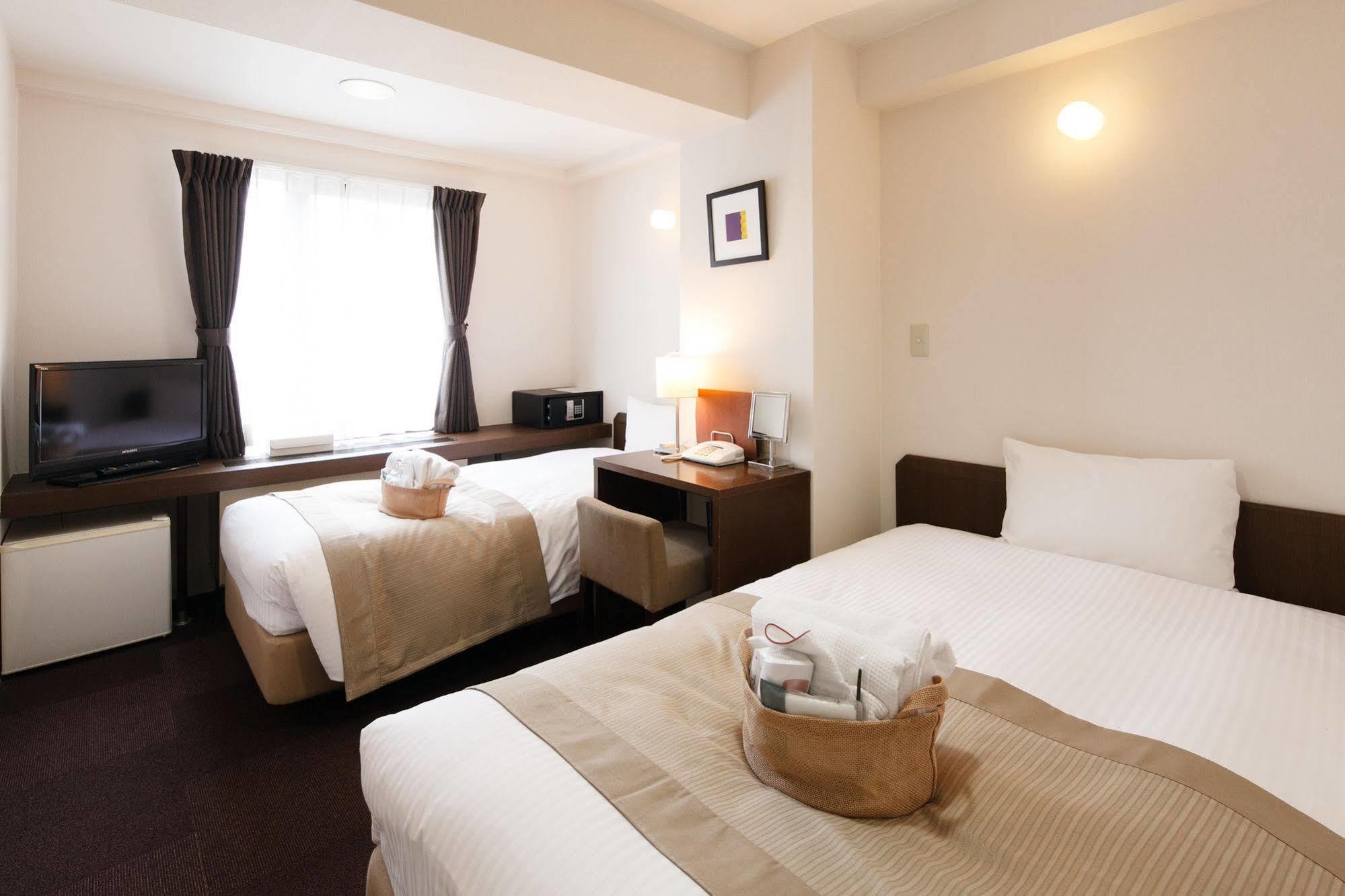 City Hotel Lonestar Токио Экстерьер фото