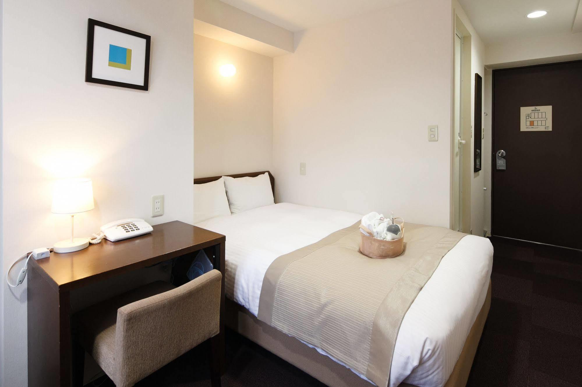 City Hotel Lonestar Токио Экстерьер фото